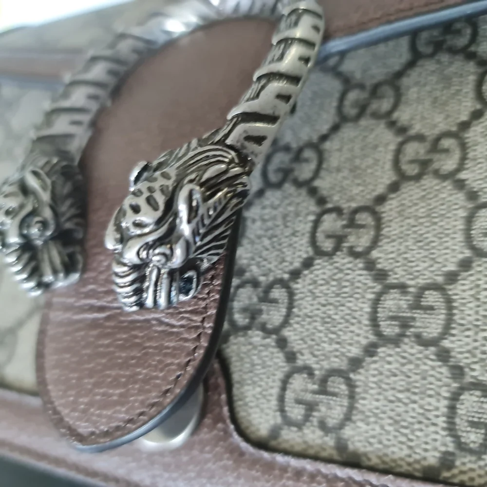 Gucci GG Supreme Dionysus Clutch, Brown Monogram - As New Condition RRP $1899 - Picture 7 of 12